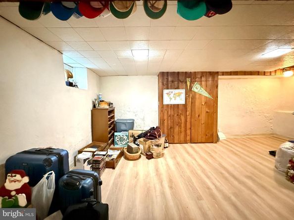 7703 Rockwell Avenue, Philadelphia PA 19111