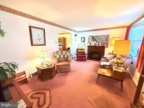 7703 Rockwell Avenue, Philadelphia PA 19111