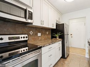 1919 Chestnut Street 707, Philadelphia PA 19103