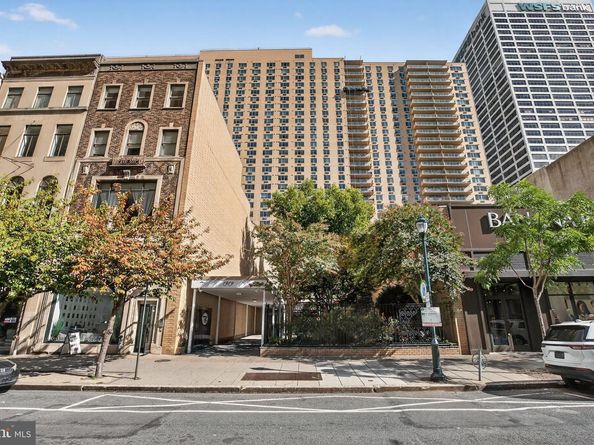 1919 Chestnut Street 707, Philadelphia PA 19103