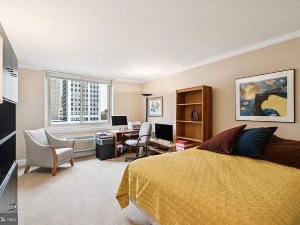 1919 Chestnut Street 707, Philadelphia PA 19103