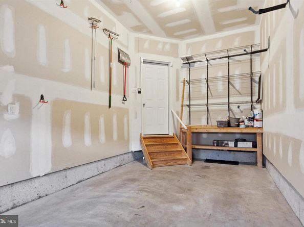 637 Keely Court, Philadelphia PA 19128