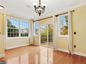 637 Keely Court, Philadelphia PA 19128