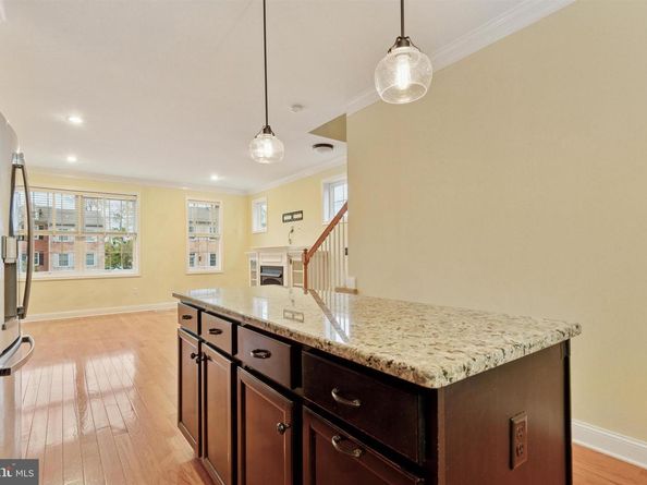 637 Keely Court, Philadelphia PA 19128