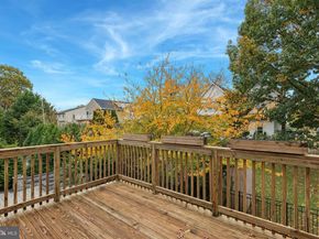 637 Keely Court, Philadelphia PA 19128