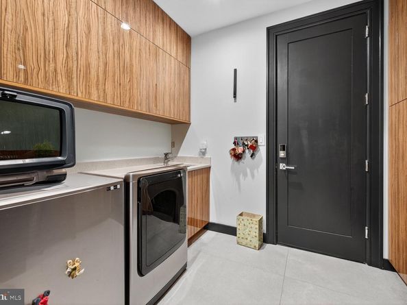 11013 Riverwood Drive, Potomac MD 20854