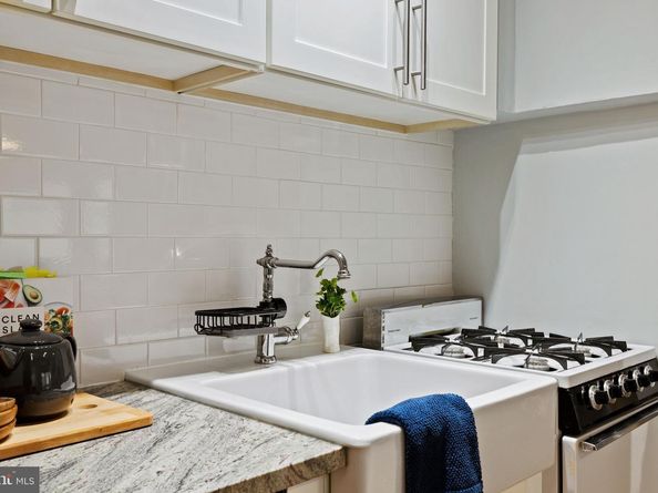 2601 Pennsylvania Avenue 205, Philadelphia PA 19130