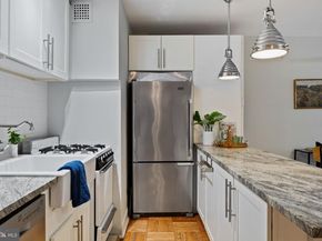 2601 Pennsylvania Avenue 205, Philadelphia PA 19130