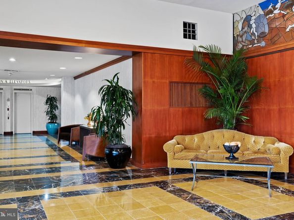 2601 Pennsylvania Avenue 205, Philadelphia PA 19130