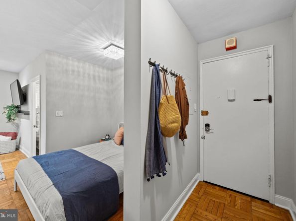 2601 Pennsylvania Avenue 205, Philadelphia PA 19130