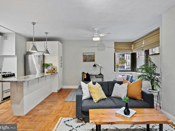 2601 Pennsylvania Avenue 205, Philadelphia PA 19130