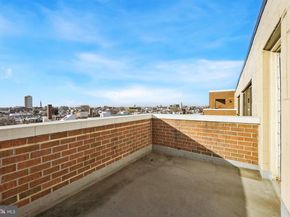 200 Lombard Street 820, Philadelphia PA 19147