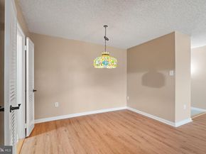 5300 Holmes Run Parkway 812, Alexandria VA 22304