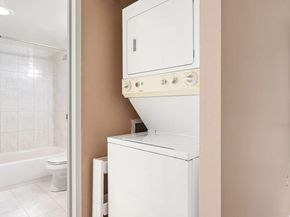 5300 Holmes Run Parkway 812, Alexandria VA 22304