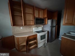 428 Ridge Road SE 205, Washington DC 20019