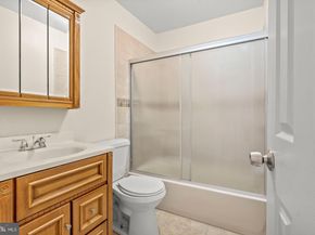 2512 N Marshall Street, Philadelphia PA 19133