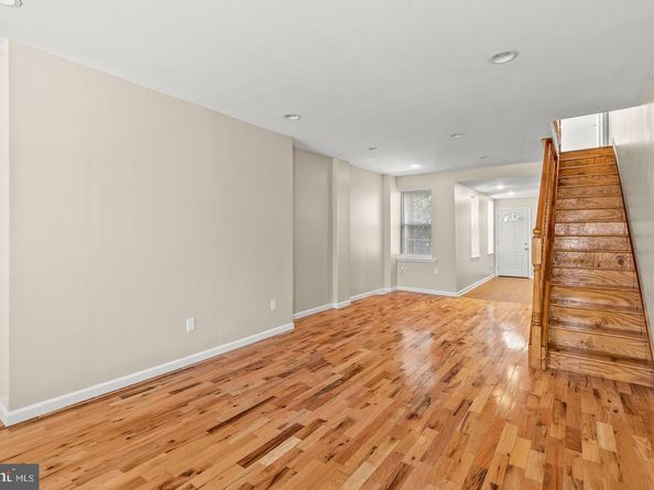 2512 N Marshall Street, Philadelphia PA 19133