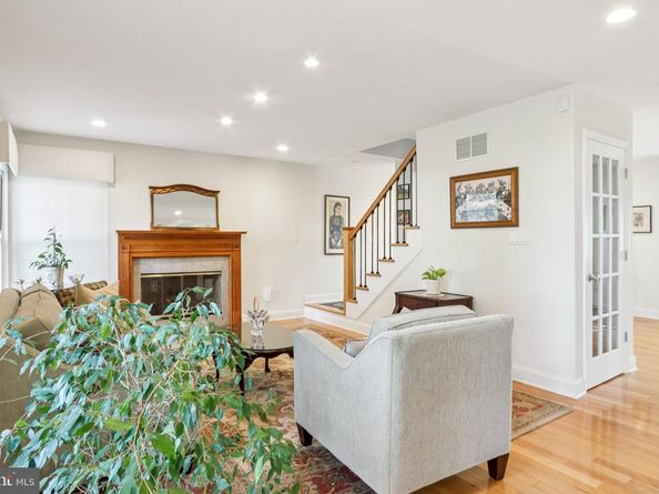 3530 Greg Lane, Huntingdon Valley PA 19006