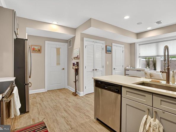 1014 10TH Street NE 1, Washington DC 20002