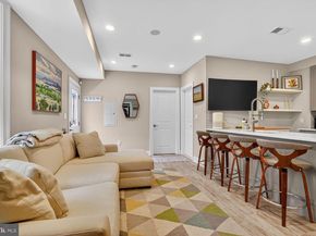 1014 10TH Street NE 1, Washington DC 20002