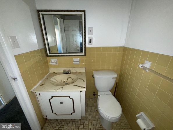 9860 Frankford Avenue, Philadelphia PA 19114