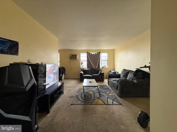 9860 Frankford Avenue, Philadelphia PA 19114