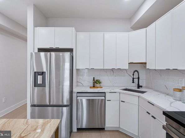 1516 East Capitol Street NE A, Washington DC 20003