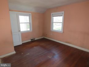 111 S Forest Road, Springfield PA 19064