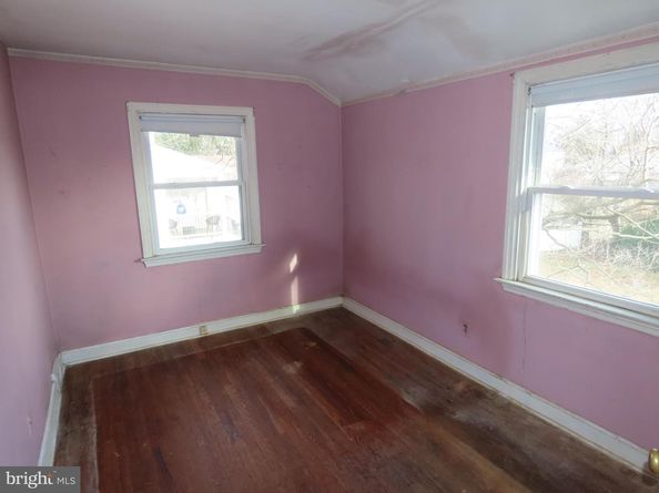 111 S Forest Road, Springfield PA 19064