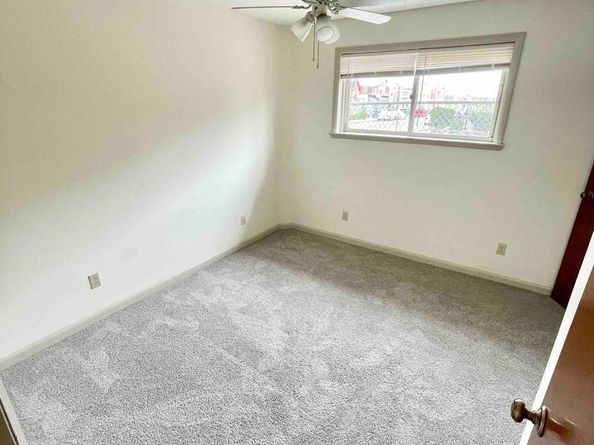 1324 W Nedro Avenue, Philadelphia PA 19141