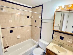 1324 W Nedro Avenue, Philadelphia PA 19141