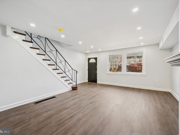 1010 Flanders Road, Philadelphia PA 19151