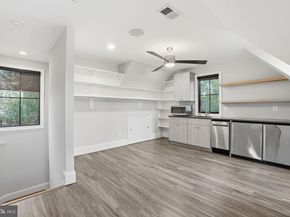 2812 24TH Street N, Arlington VA 22207