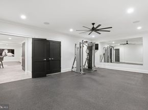 2812 24TH Street N, Arlington VA 22207