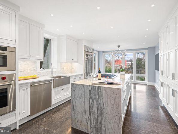 1806 24TH Street NW, Washington DC 20008