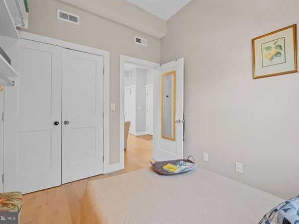 833 19TH Street NE 3, Washington DC 20002