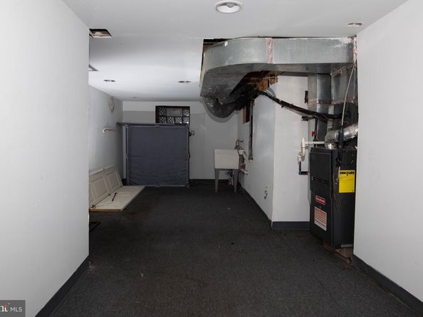 5519 Regent Street, Philadelphia PA 19143