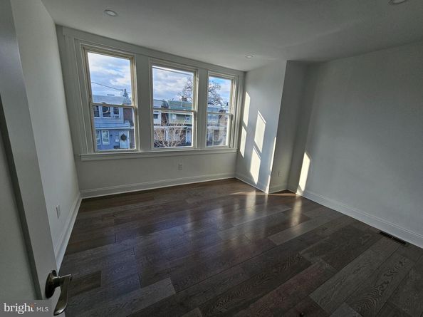 2059 Wilmot Street, Philadelphia PA 19124