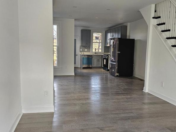 2059 Wilmot Street, Philadelphia PA 19124