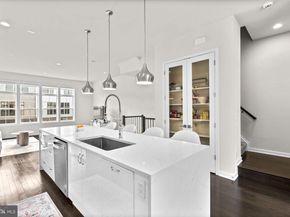 7509 Sawyer Farm Way 2002, Mclean VA 22102