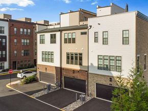 7509 Sawyer Farm Way 2002, Mclean VA 22102