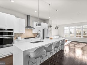 7509 Sawyer Farm Way 2002, Mclean VA 22102