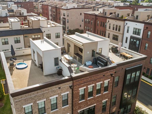 7509 Sawyer Farm Way 2002, Mclean VA 22102