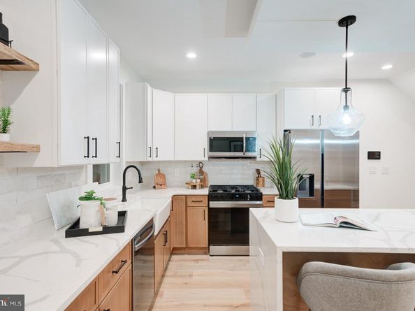 2619 E Huntingdon Street, Philadelphia PA 19125