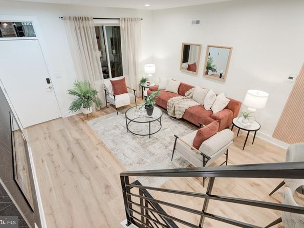 2619 E Huntingdon Street, Philadelphia PA 19125