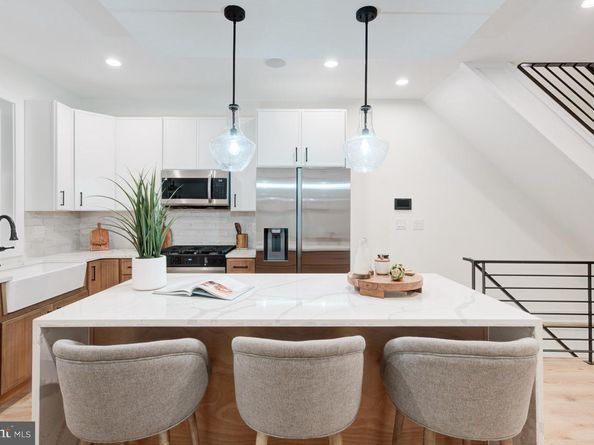 2619 E Huntingdon Street, Philadelphia PA 19125