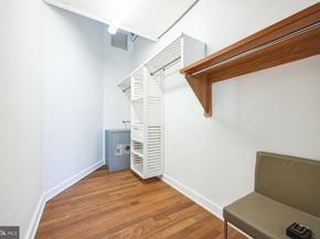 105 S 12TH Street 402, Philadelphia PA 19107