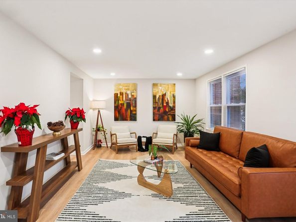 9323 Bentridge Avenue, Potomac MD 20854