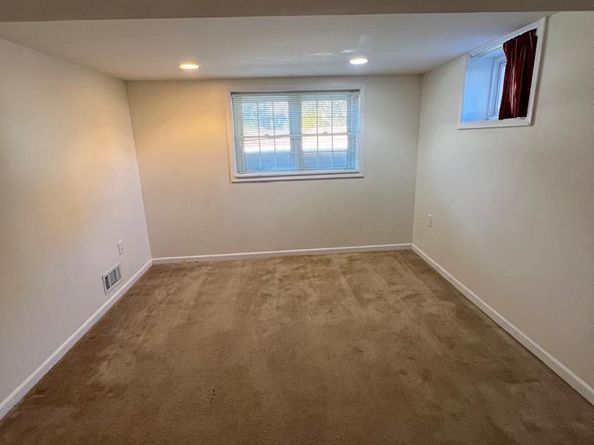 401 Moorefield Road SW, Vienna VA 22180