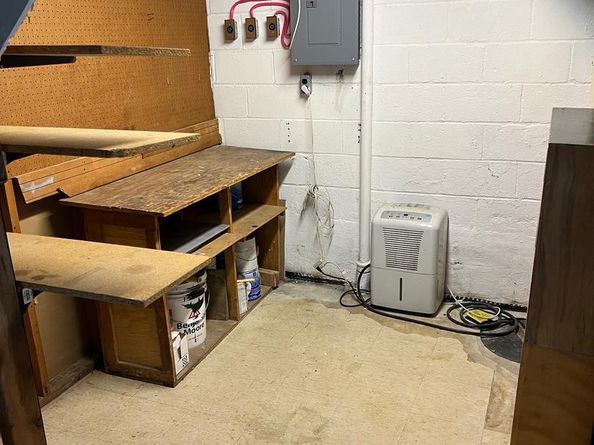 401 Moorefield Road SW, Vienna VA 22180